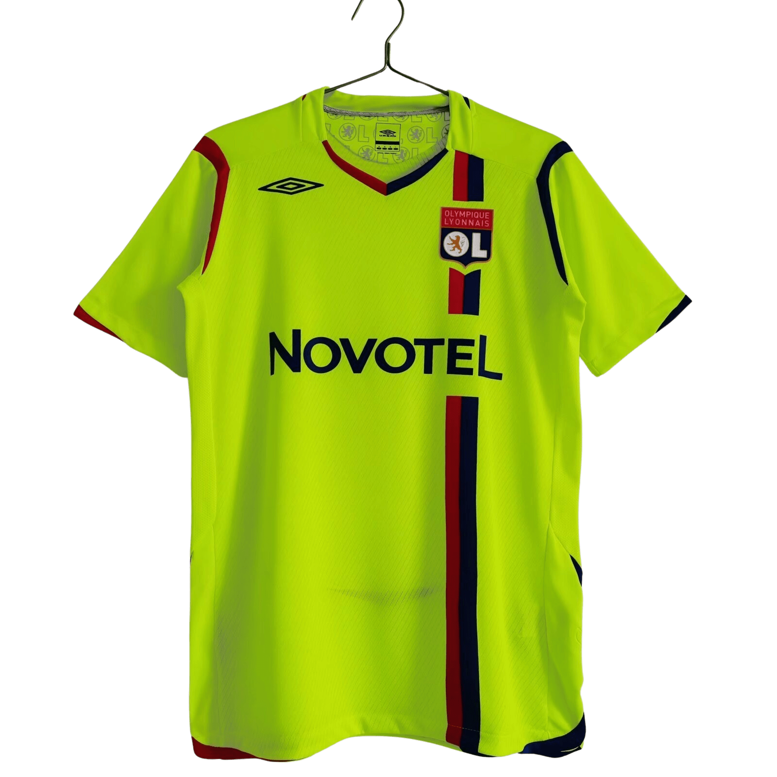 de0dc2_1d258bbd269d4a3fac4e553d6e9273f0mv2.png Olympique Lyonnais 2008/2009 – Image 1